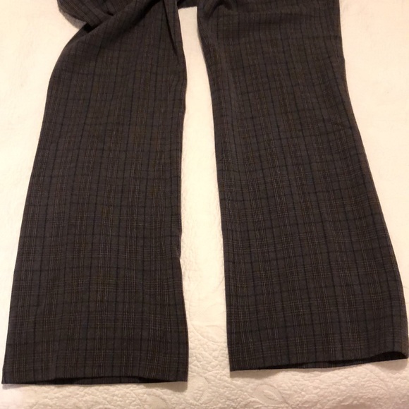 Dalia ladies pants size 10. Charcoal plaid pattern. - Picture 2 of 7